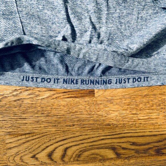 EUC Nike Dri-Fit Running Long Sleeve Shirt - Lt Blue - X-Large - Picture 3 of 6